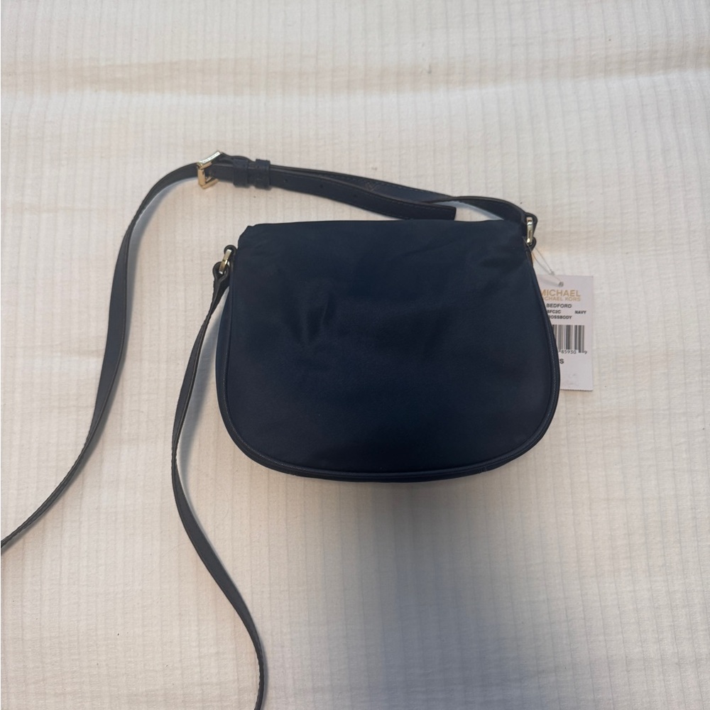 Michael Kors Navy Bedford Nylon Crossbody Bag - Picture 3 of 7